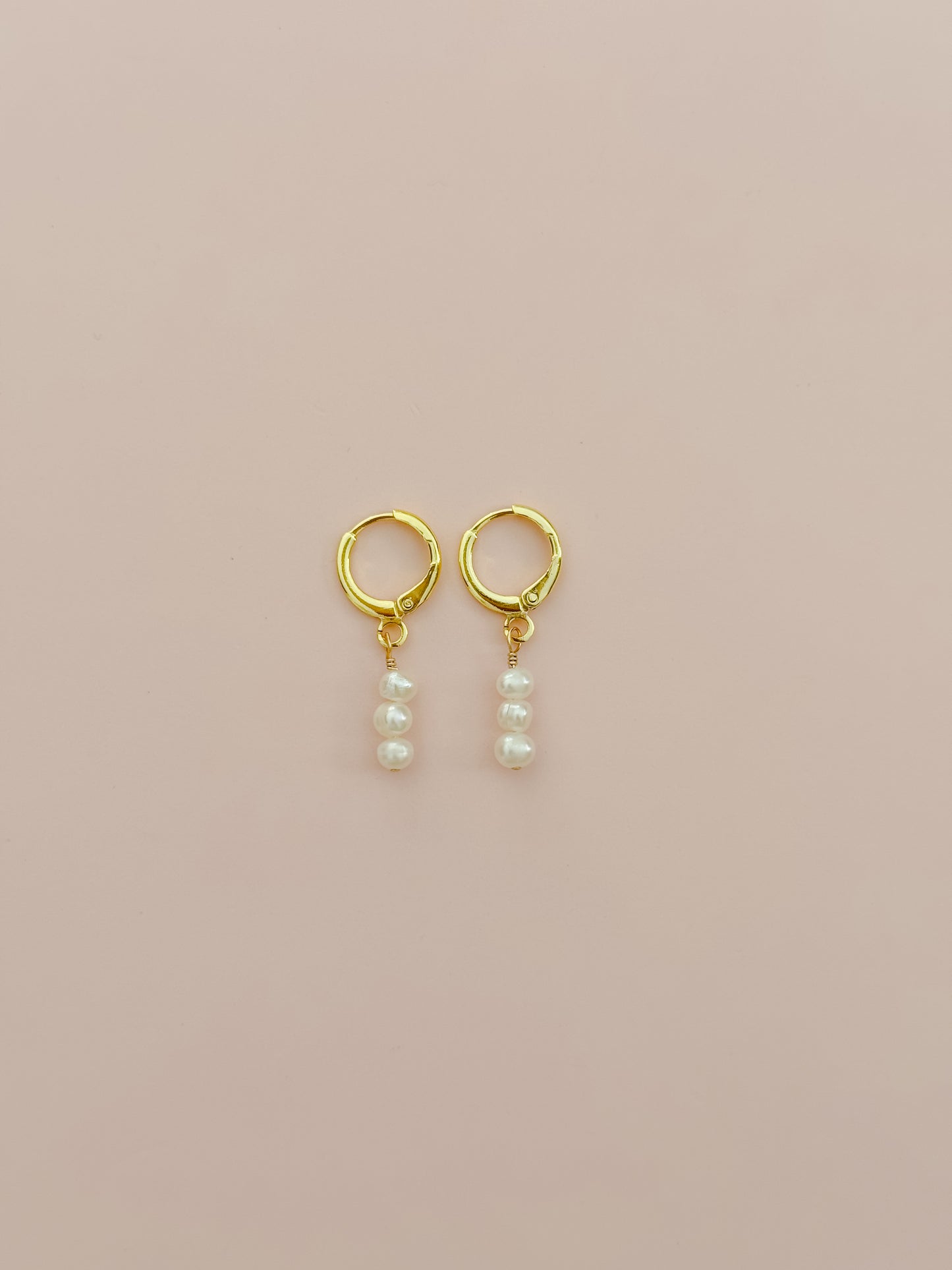 Pearly Girly Earrings