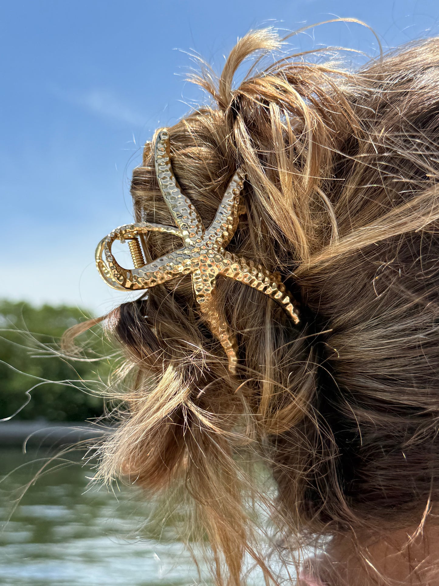 Gold Starfish Hair Clip