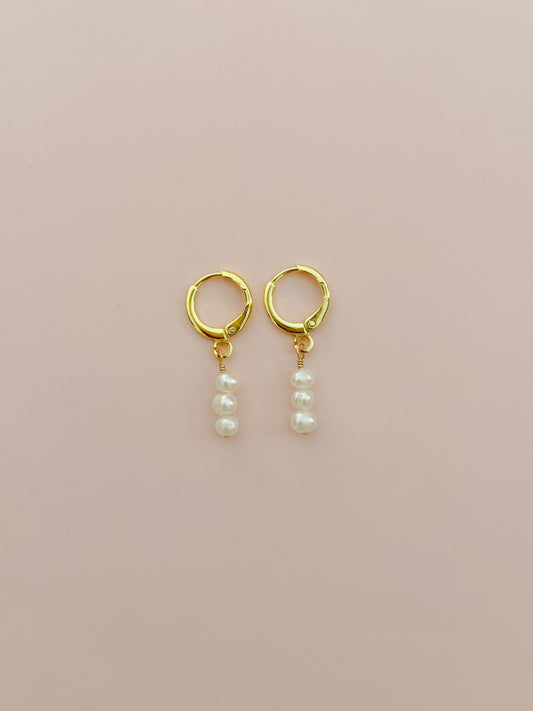 Pearly Girly Earrings
