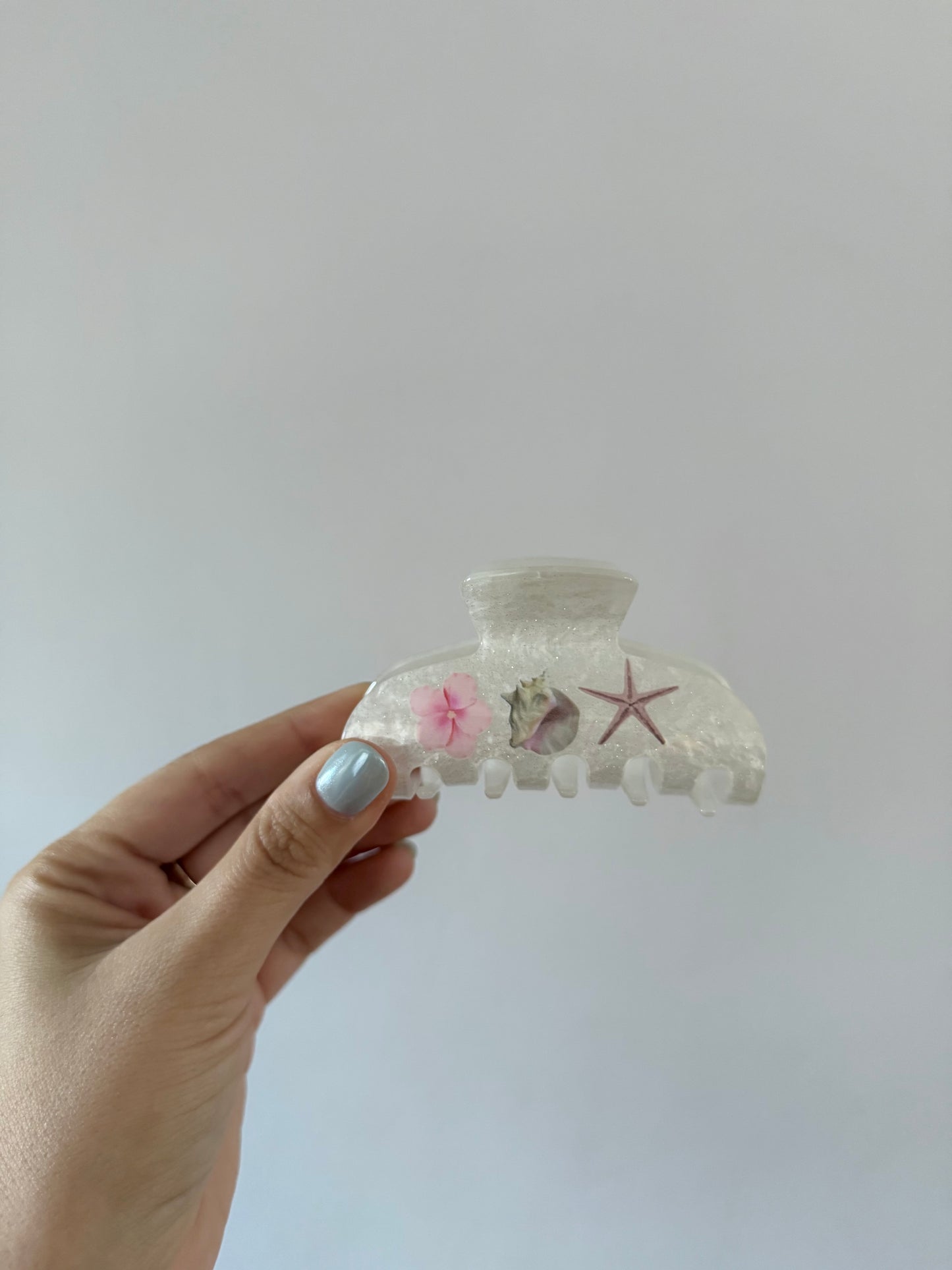 Conch Hair Clip