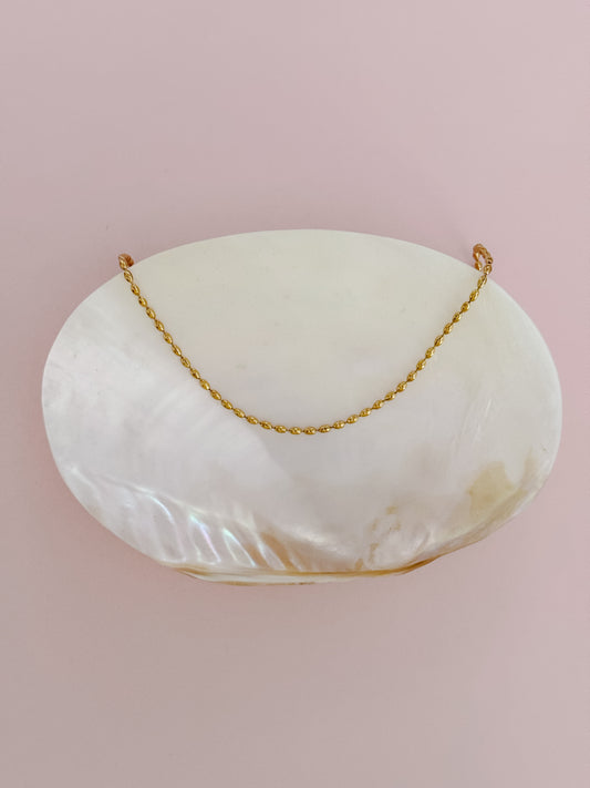 Oval Dot Necklace