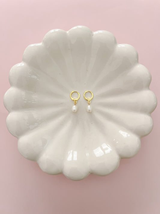 Freshwater Pearl Huggie Earrings