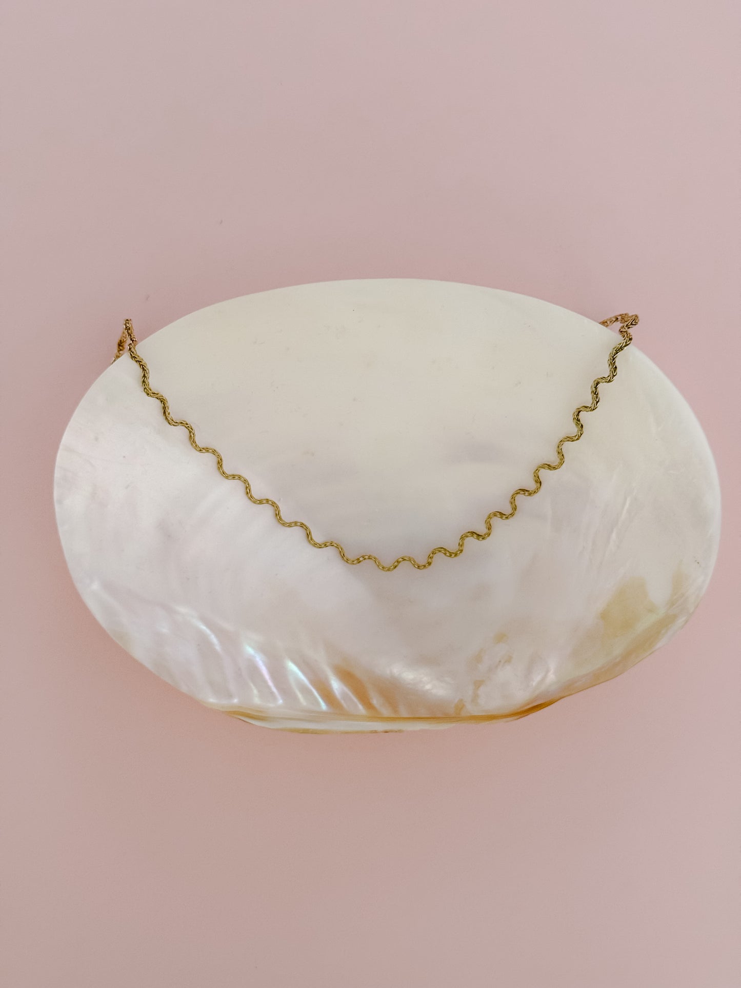 Wavy Necklace