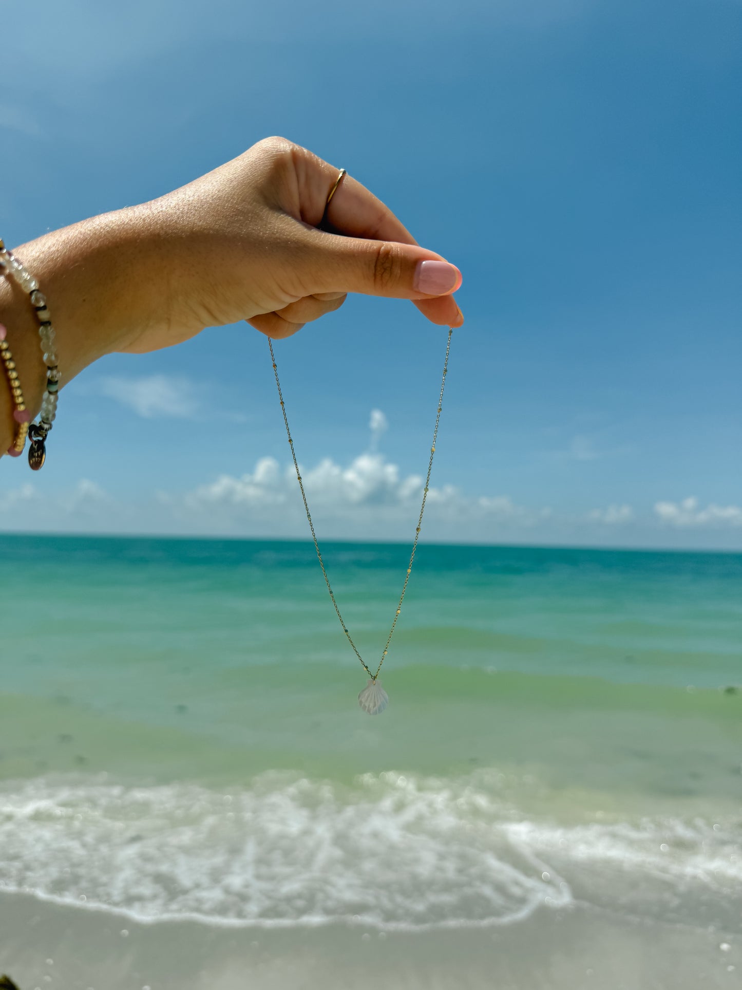 Small Mother of Pearl Shell Necklace