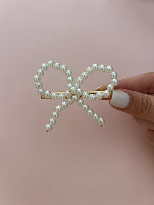 Pearl Bow Clip