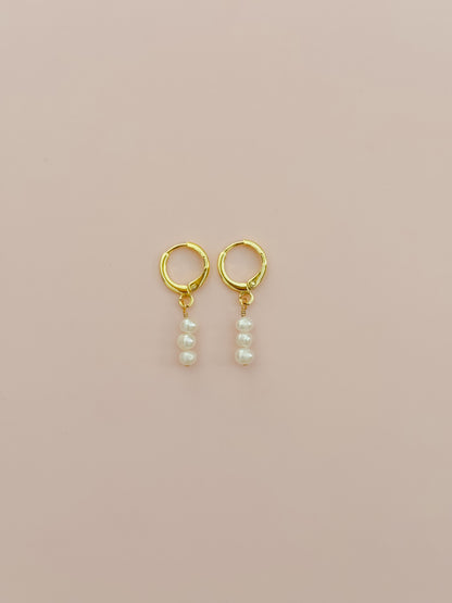 Pearly Girly Earrings