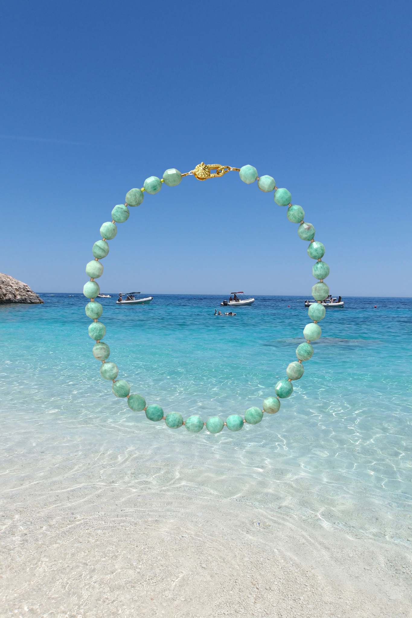 Villa Necklace