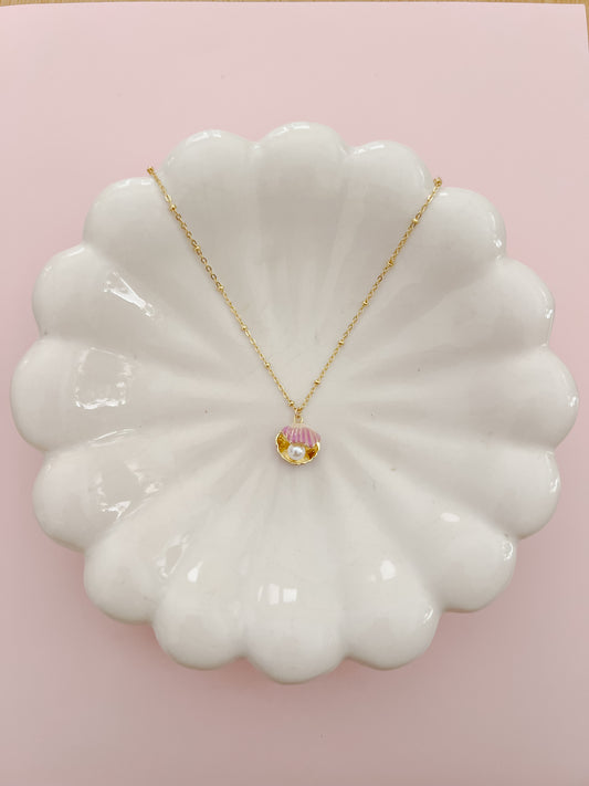 Light Purple Clam & Pearl Necklace