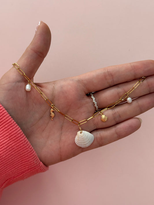 Real Seashell Charm Necklace with Pearls