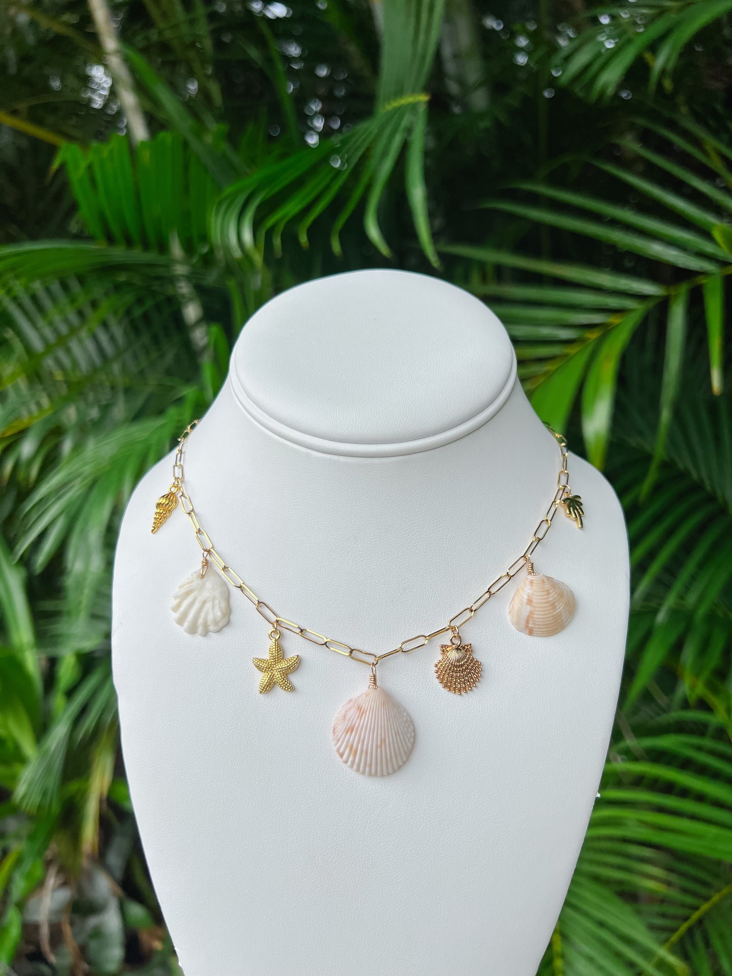 Hollywood Beach Real Seashell Charm Necklace