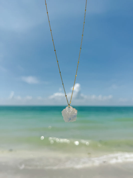 Mother of Pearl Hibiscus Necklace