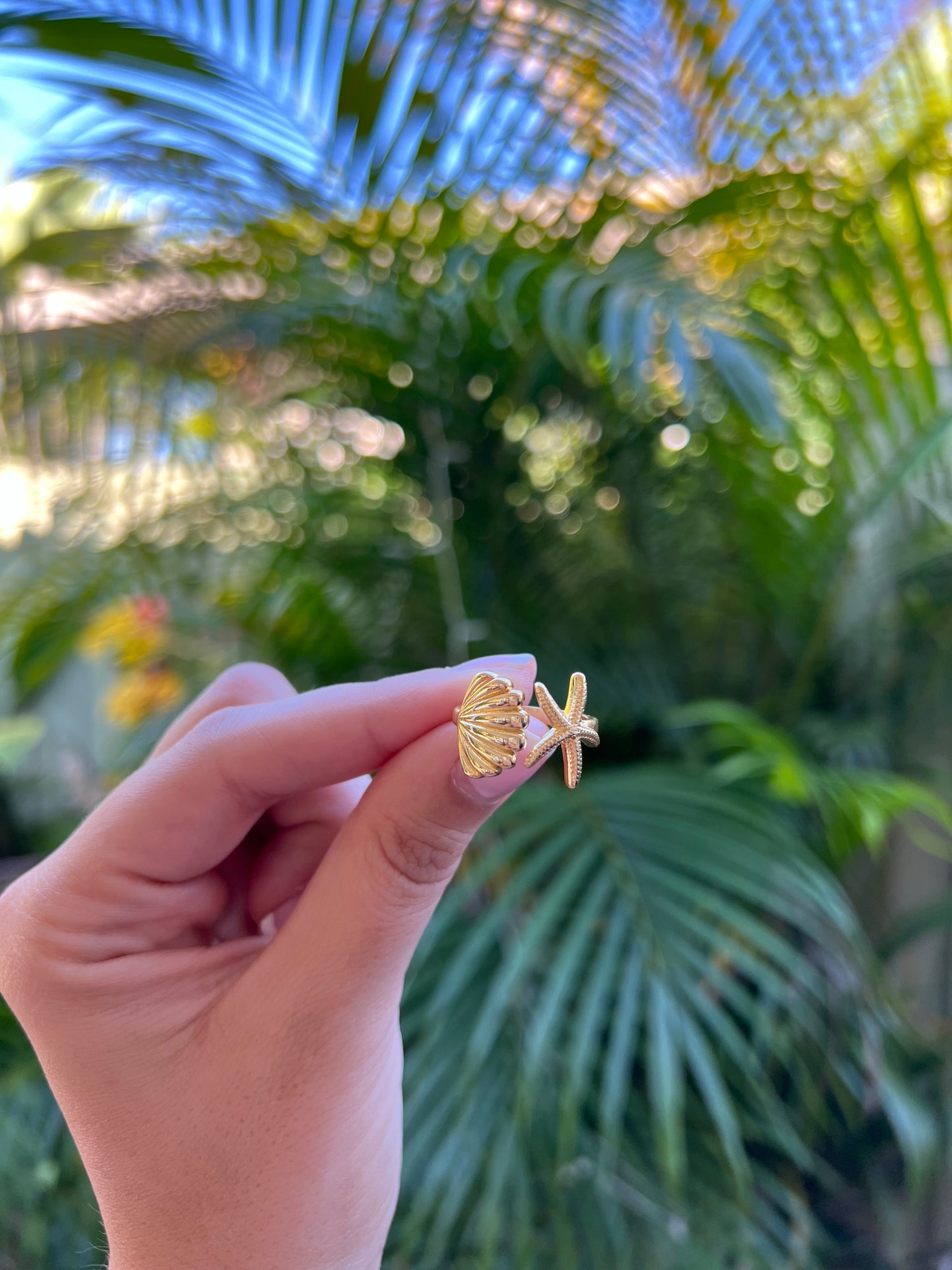 Adjustable Gold Seashell and Starfish Ring