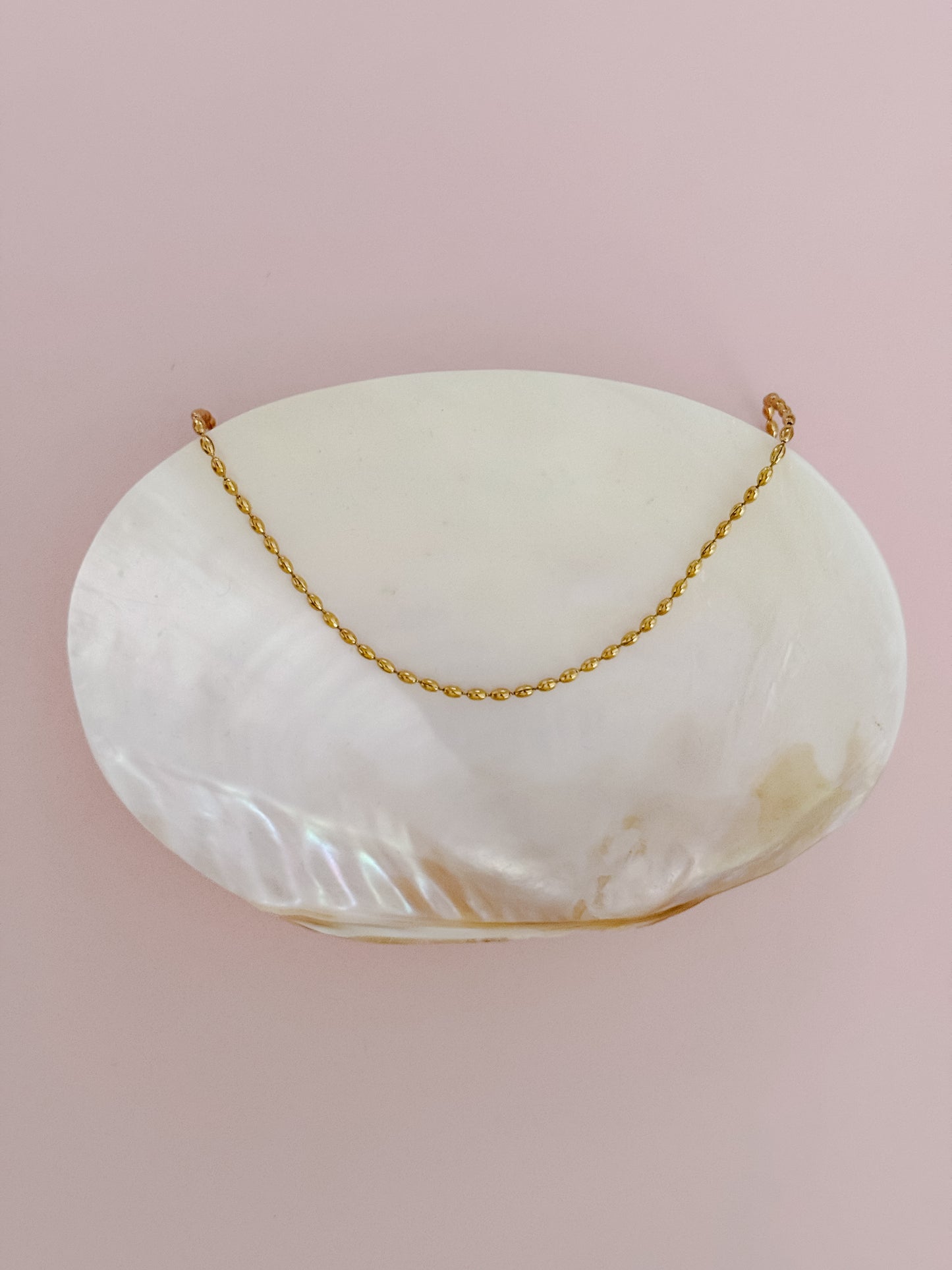 Oval Dot Necklace