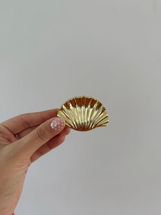 Small Gold Shell Hair Clip