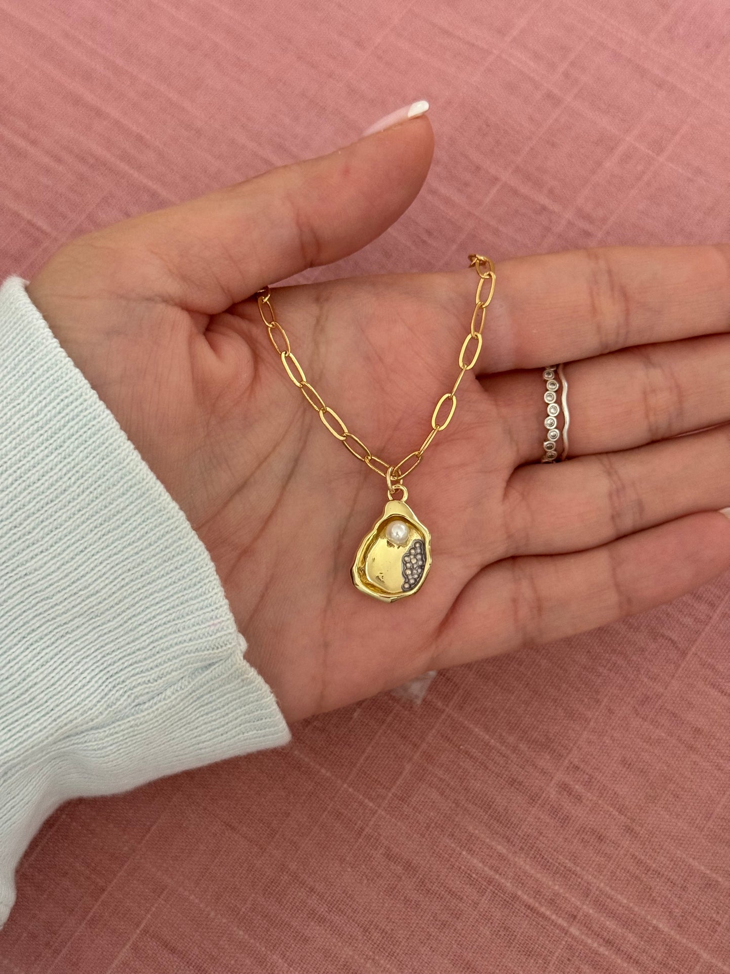 Oyster Necklace