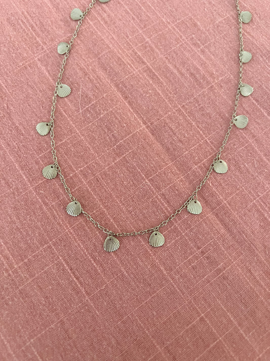 Silver Shells Necklace